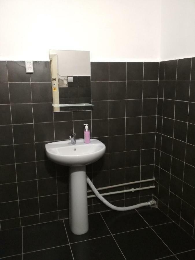 Готель На Автовокзалі Poltava Exteriör bild