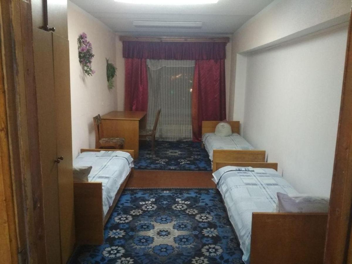 Готель На Автовокзалі Poltava Exteriör bild